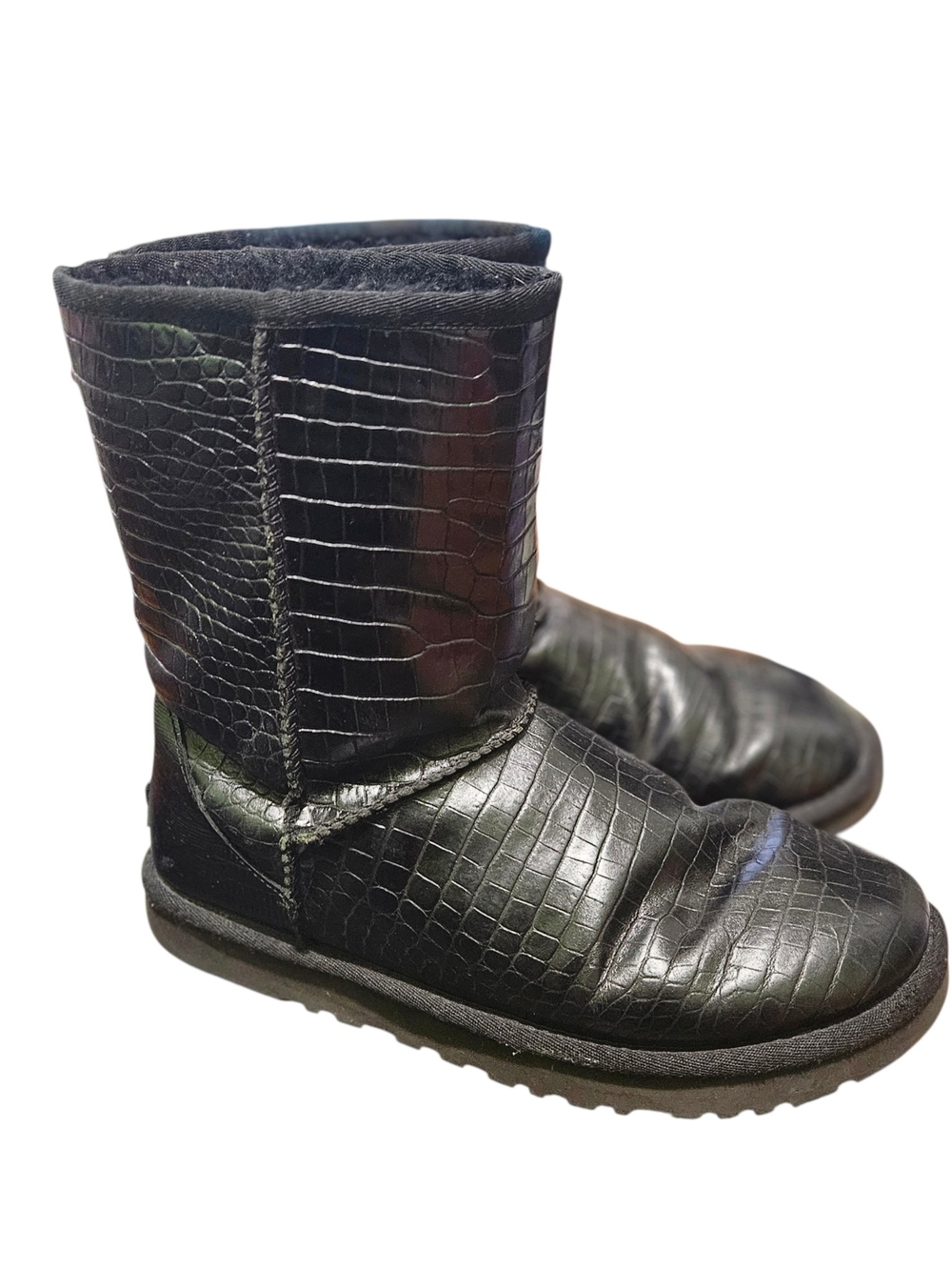 UGG Classic Short Croco Black Leather Shearling Boots Womens Size 7 1012906